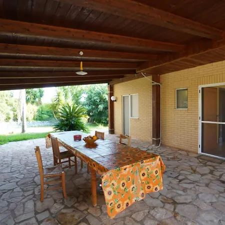 Casa vacanze Apogeo, Entire House - Lamezia International Airport