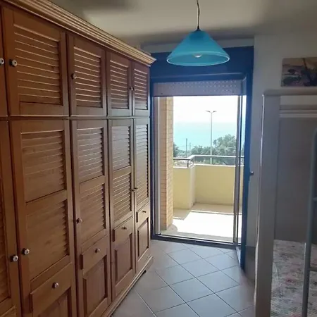 Apogeo, Entire House - Lamezia International Airport Holiday home Gizzeria