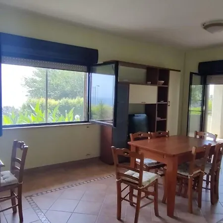 Holiday home Apogeo, Entire House - Lamezia International Airport Gizzeria