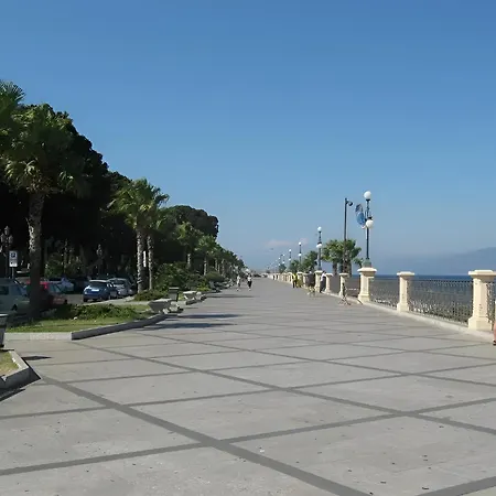 Apogeo, Entire House - Lamezia International Airport Holiday home *