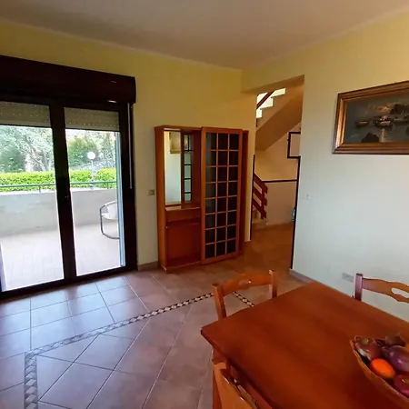 Holiday home Apogeo, Entire House - Lamezia International Airport